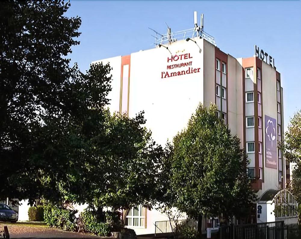Hotel L'Amandier Nanterre Kültér fotó