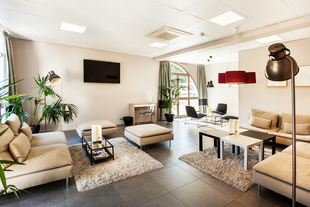 Hotel L'Amandier Nanterre Kültér fotó